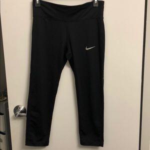 Nike Black Crop Workout Legging Size M